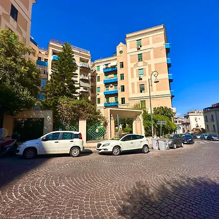 بيت ضيافة Giano's نابولي
